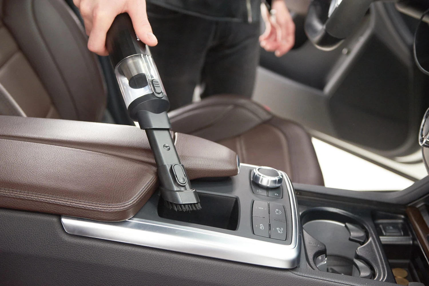 cordless handheld vacuum for Toyota Highlander